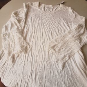 Chicos top with lace sleeves  sz 3